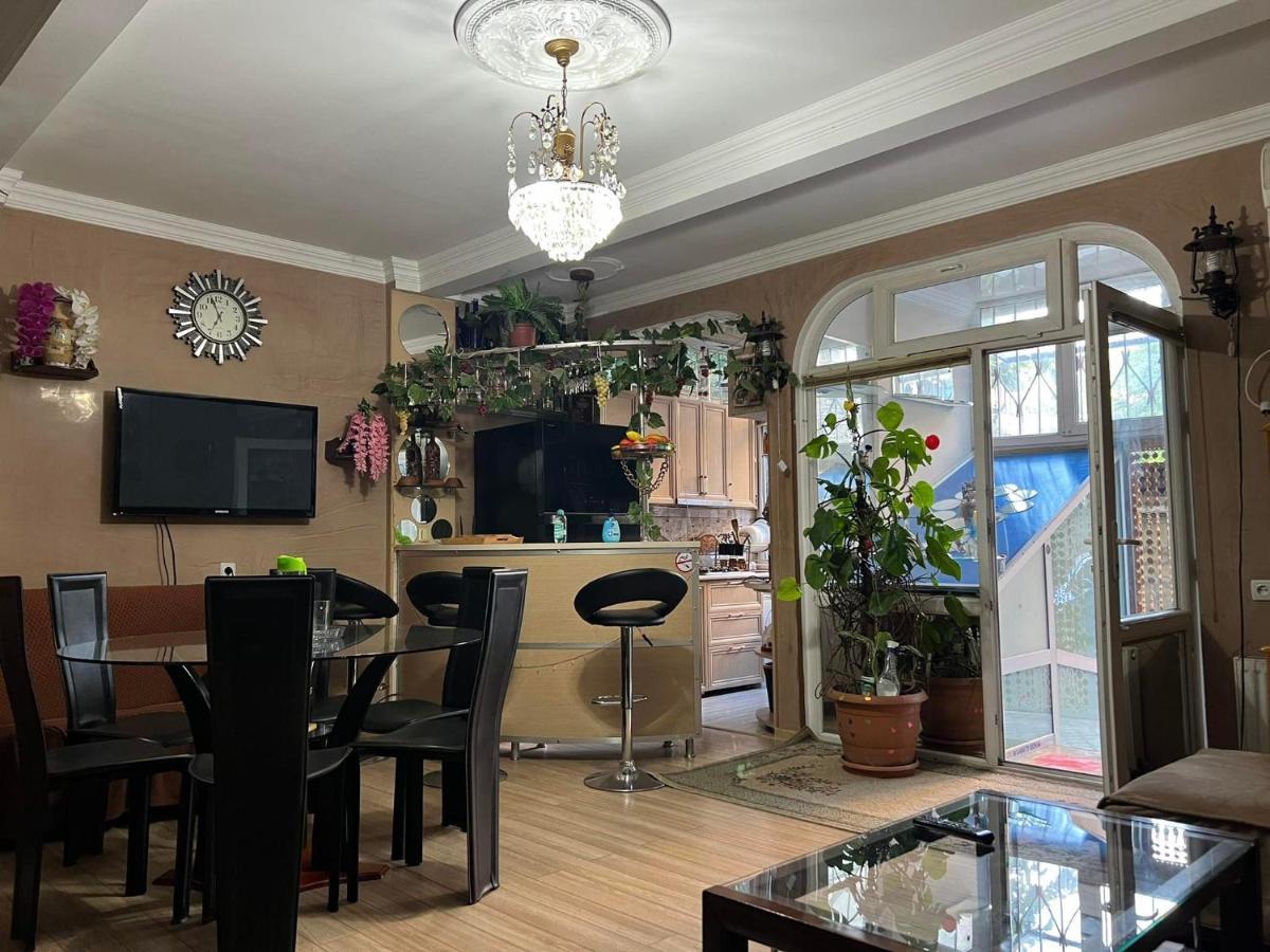3 Room Flat In Тбилиси Экстерьер фото