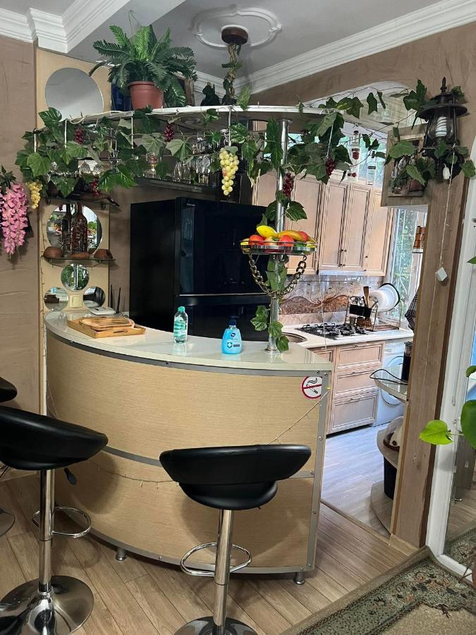 3 Room Flat In Тбилиси Экстерьер фото