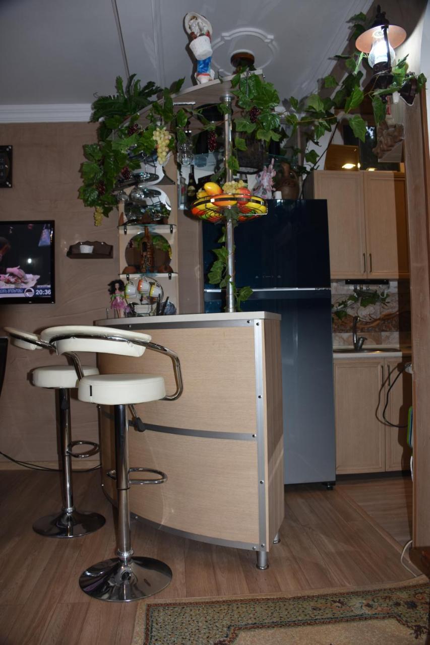 3 Room Flat In Тбилиси Экстерьер фото